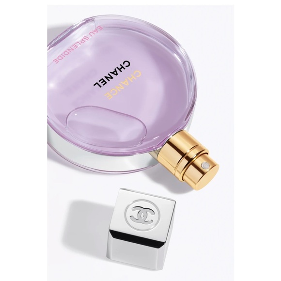 Chanel beauty Round pouch. - Picture 9 of 10